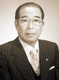 堀川三之助氏